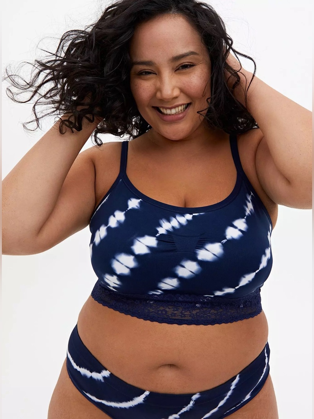 TORRID Lightly Lined Seamless Lace Band Bralette Sz 3 (3X) ✨